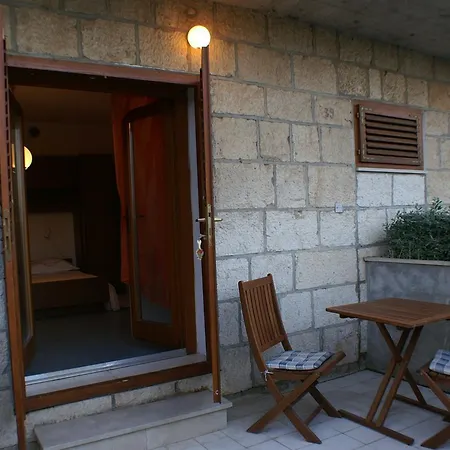 Studio 4374c * קורצולה